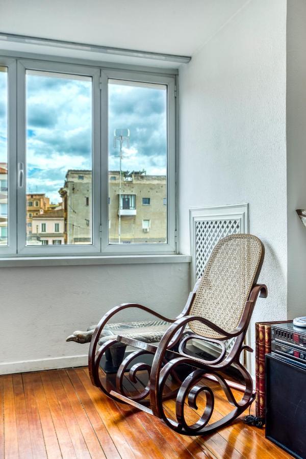Main Loft Capocci - Rione Monti Apartment Roma Exterior foto